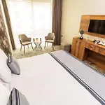 Airport Express 4* İstanbul