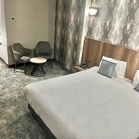 Szálloda Istanbul Airport Express 4*