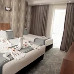 Airport Express 4* Istanbul