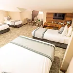 Airport Express Hotel 4*